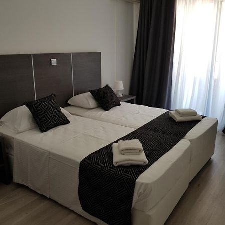 Les Palmiers Petrou Apartments Larnaca Zewnętrze zdjęcie